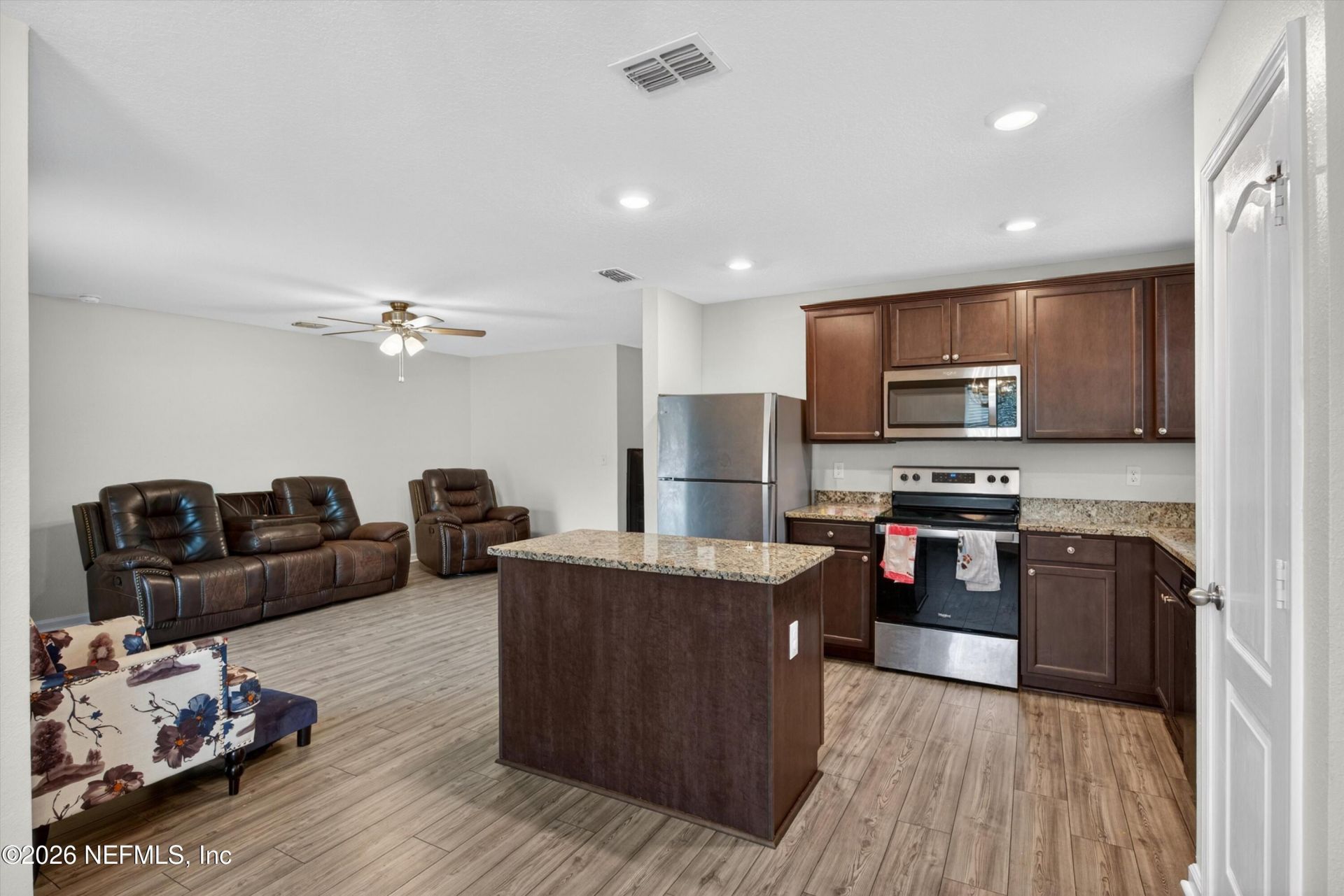 5923 Crosby Lake Way E, Macclenny, FL 32063 Photo