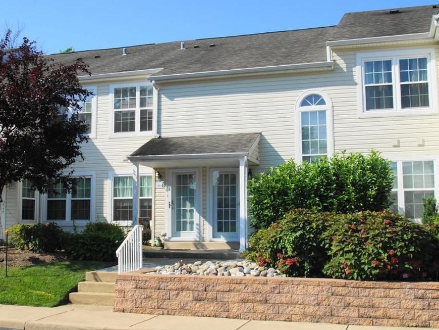 18010 Beacon Hill Drive , Southampton, PA 18966 Main Photo