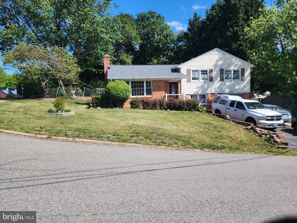 13 MAIN , HUNTINGTOWN, MD 20639