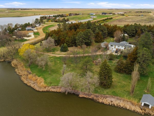 12746 378th Avenue, Aberdeen, SD 57401