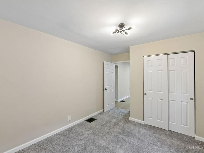 1718 Waltham Avenue, North College Hill, OH 45239 Photo 18