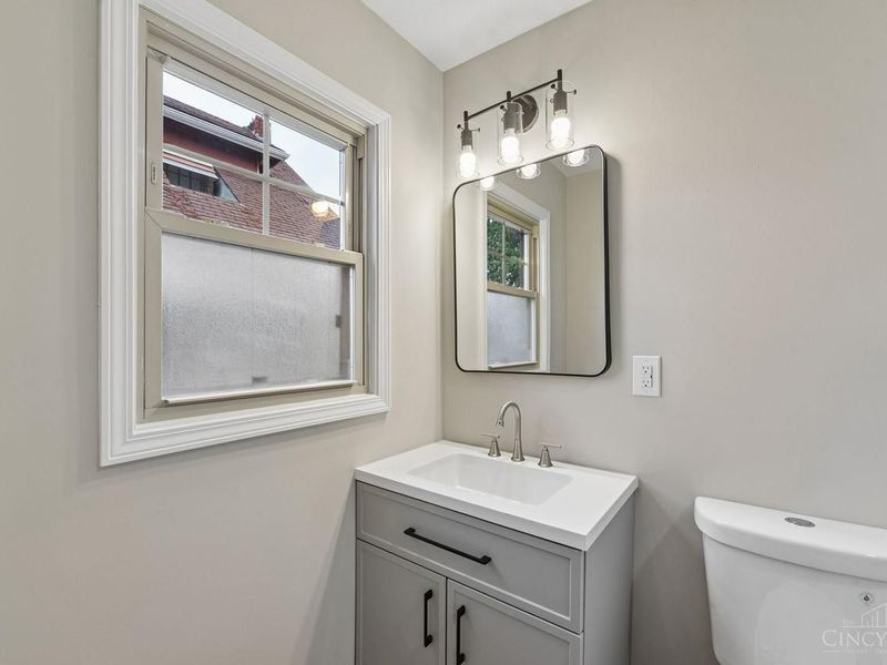 1718 Waltham Avenue, North College Hill, OH 45239 Photo 24