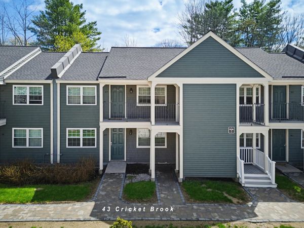 93 Henry Law Avenue, Unit 43, Dover, NH 03820