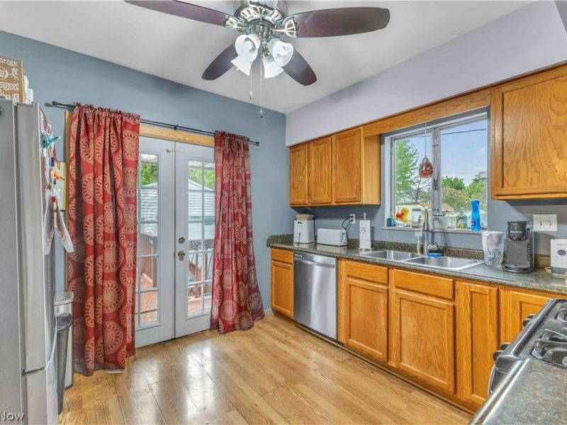 3476 W 120th Street, Cleveland, OH 44111 Photo 10