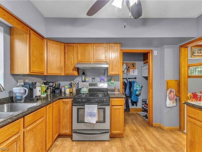 3476 W 120th Street, Cleveland, OH 44111 Photo 11