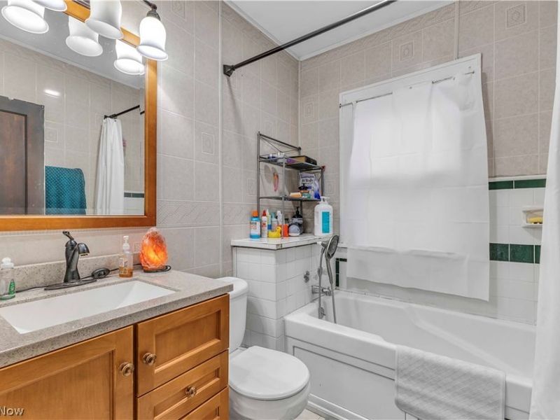 3476 W 120th Street, Cleveland, OH 44111 Photo 19