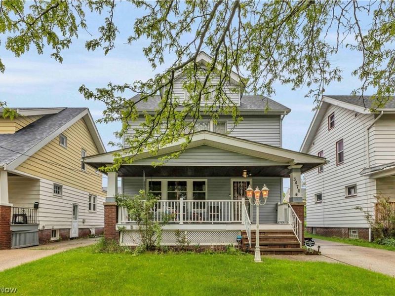 3476 W 120th Street, Cleveland, OH 44111 Photo 2