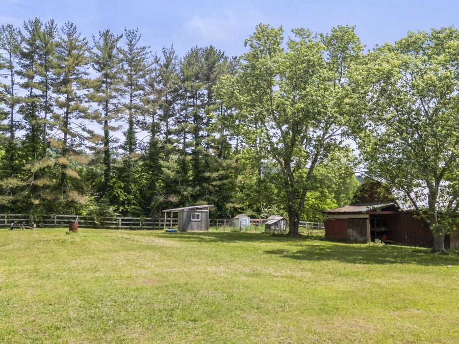 Property Image 37