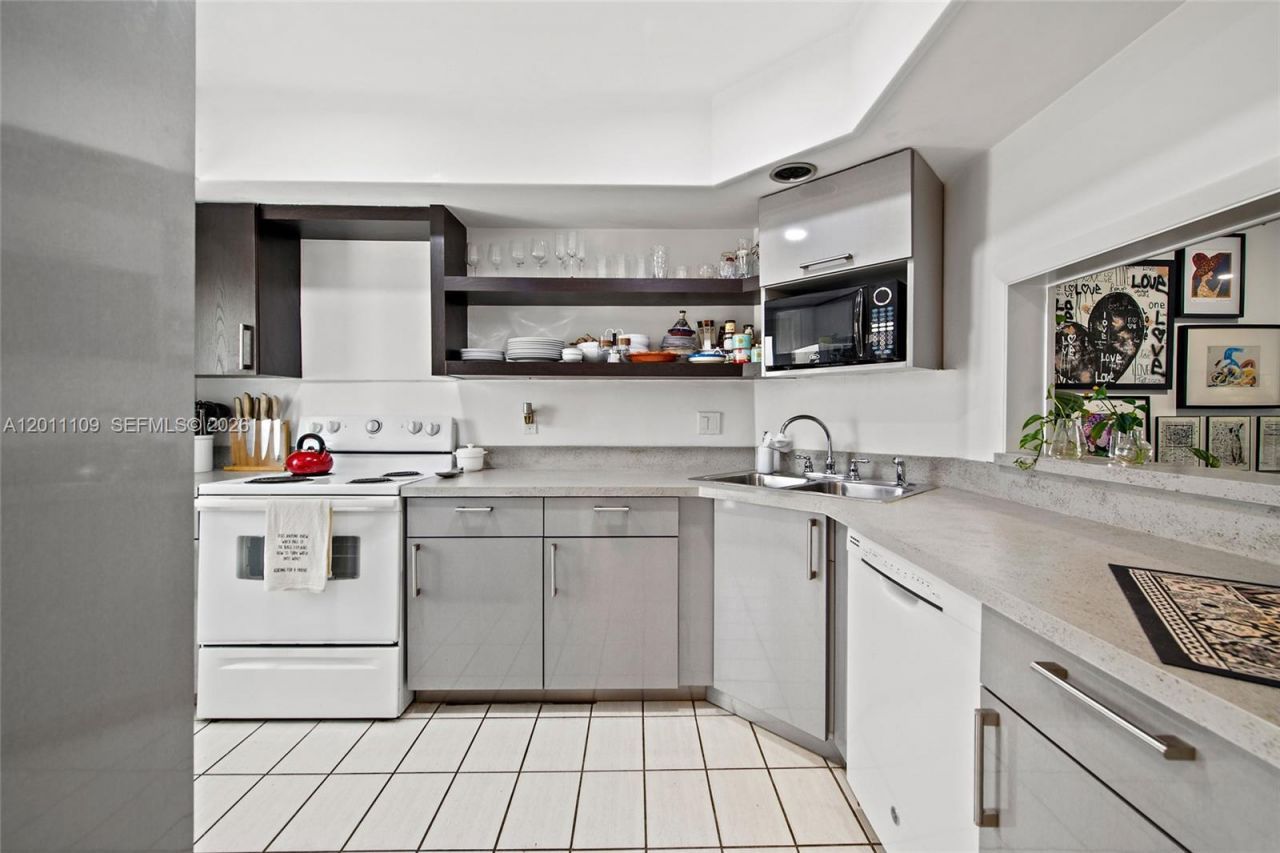 1100 SW 12th St , Unit 300, Fort Lauderdale, FL 33315 Photo