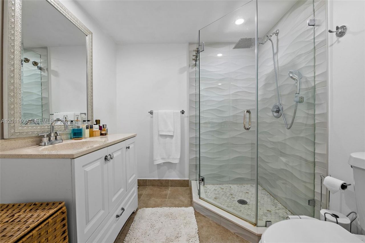 1100 SW 12th St , Unit 300, Fort Lauderdale, FL 33315 Photo