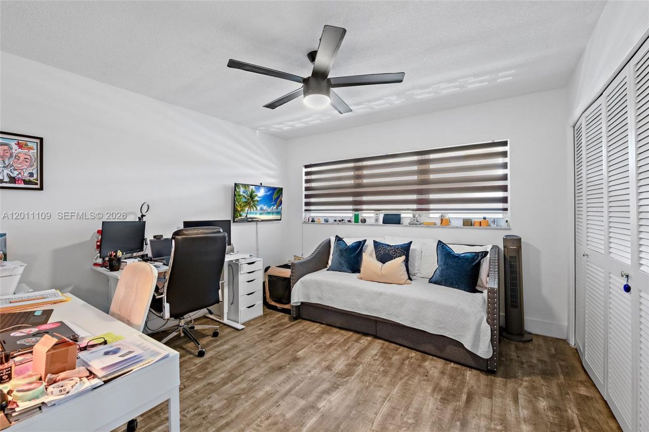 1100 SW 12th St , Unit 300, Fort Lauderdale, FL 33315 Photo