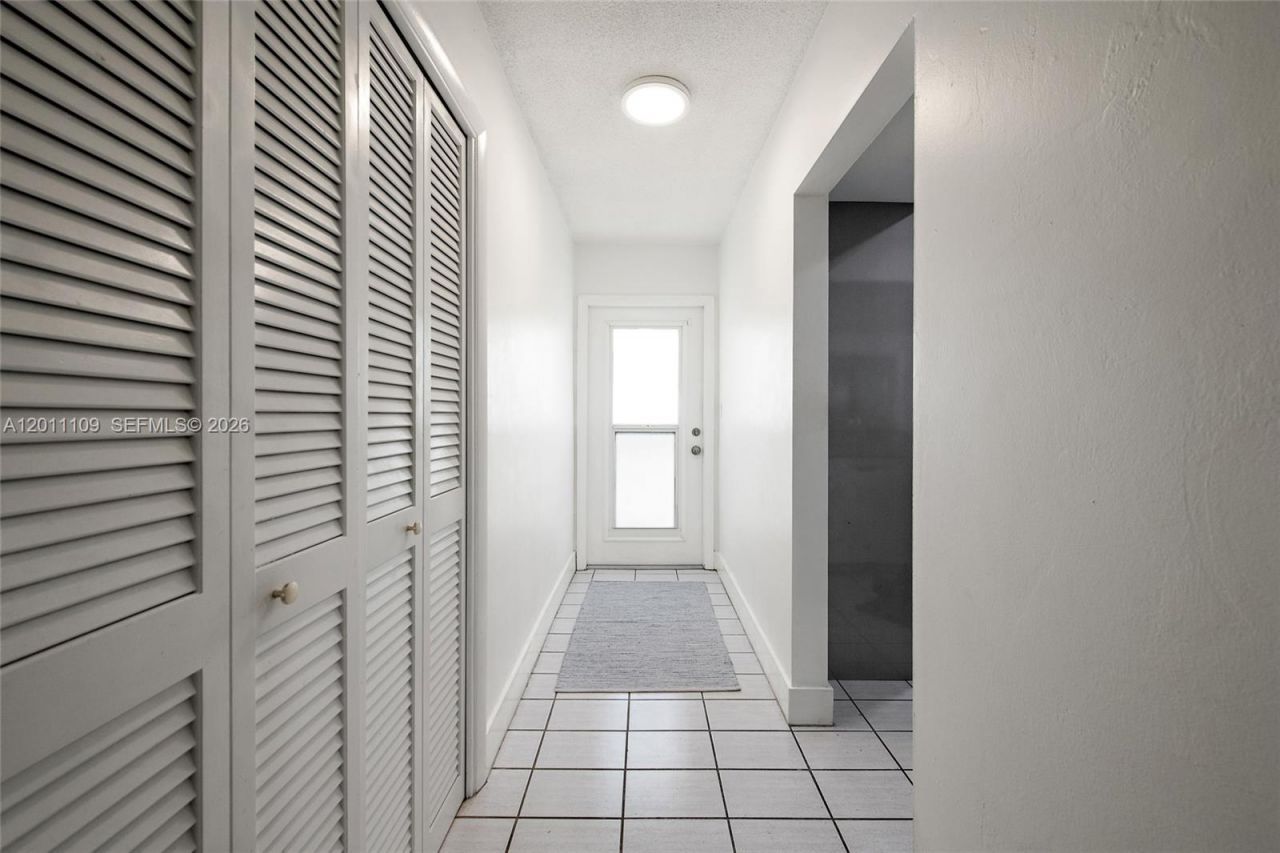 1100 SW 12th St , Unit 300, Fort Lauderdale, FL 33315 Photo