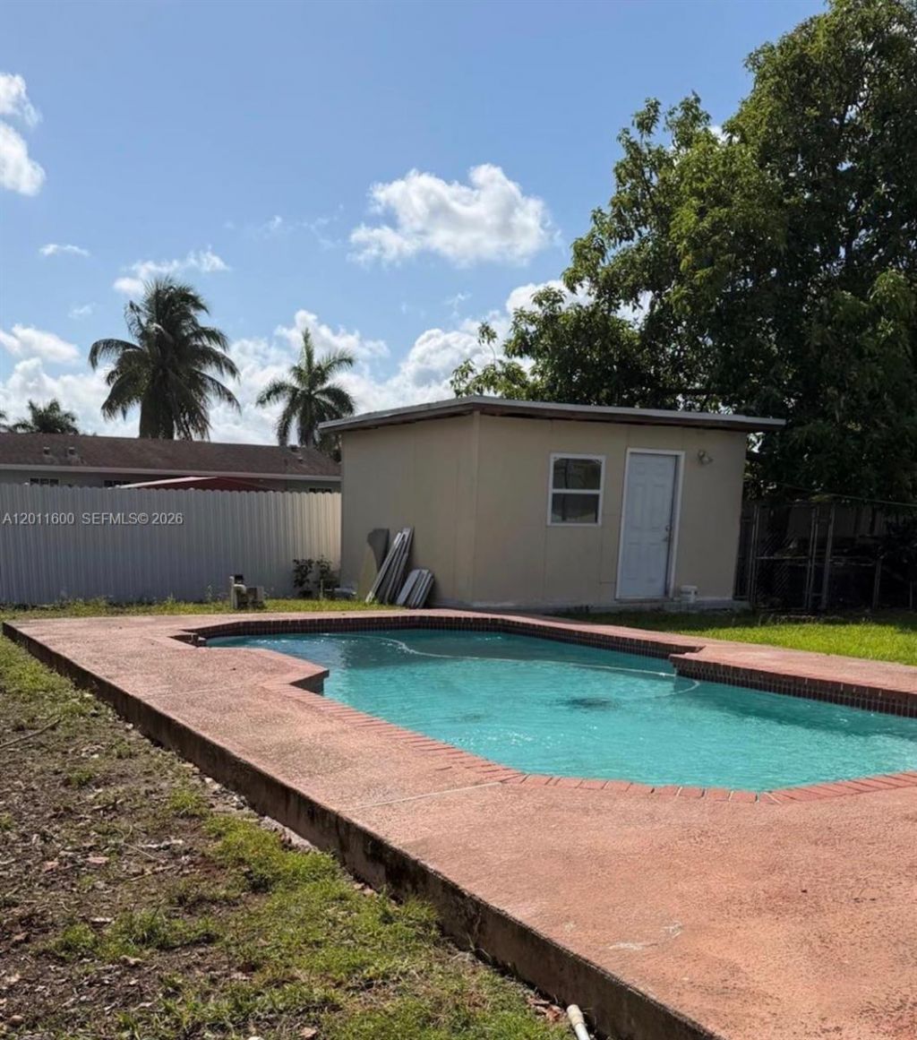 1701 NW 12th Ave , Homestead, FL 33030 Photo