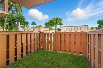 7151 Miami Lakes Dr , Unit P-22, Miami Lakes, FL 33014 Photo