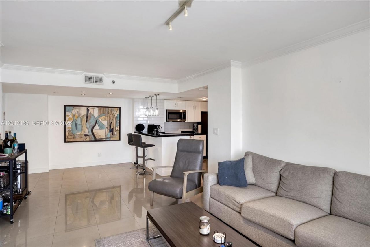 770 Claughton Island Dr , Unit 1114, Miami, FL 33131 Photo