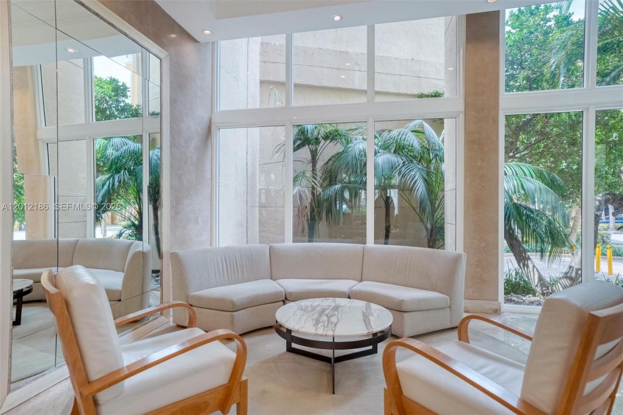770 Claughton Island Dr , Unit 1114, Miami, FL 33131 Photo
