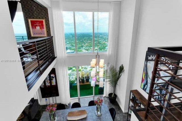60 SW 13th St, Unit 4005, Miami, FL 33130 Photo