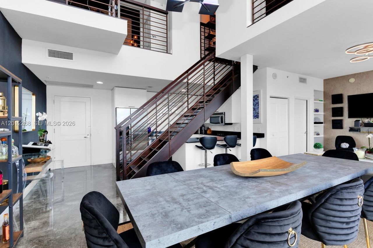 60 SW 13th St, Unit 4005, Miami, FL 33130 Photo