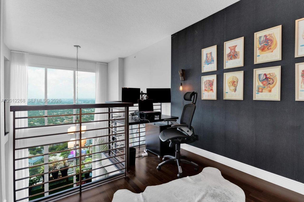 60 SW 13th St, Unit 4005, Miami, FL 33130 Photo