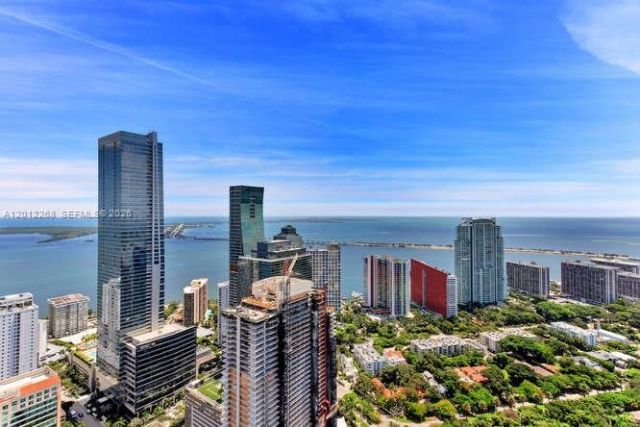 60 SW 13th St, Unit 4005, Miami, FL 33130 Photo