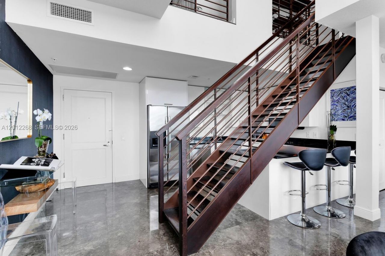 60 SW 13th St, Unit 4005, Miami, FL 33130 Photo