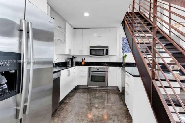 60 SW 13th St, Unit 4005, Miami, FL 33130 Photo