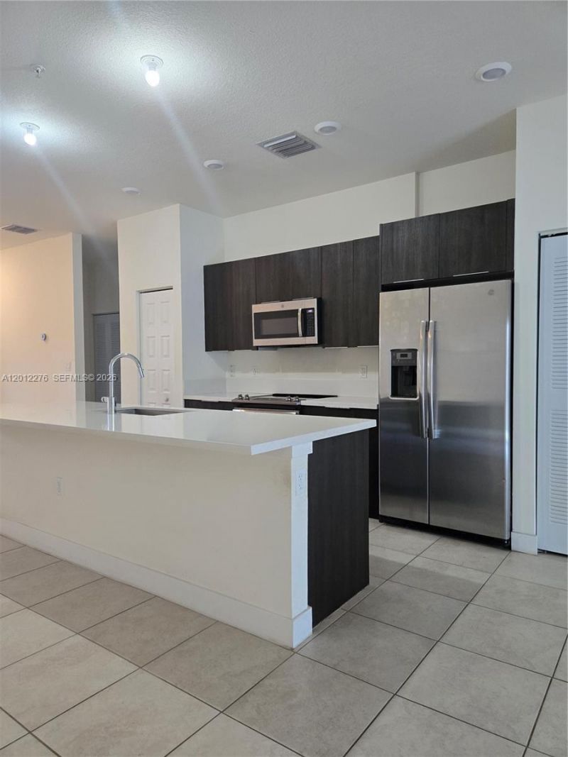 7819 NW 104th Ave, Unit 21, Doral, FL 33178 Photo