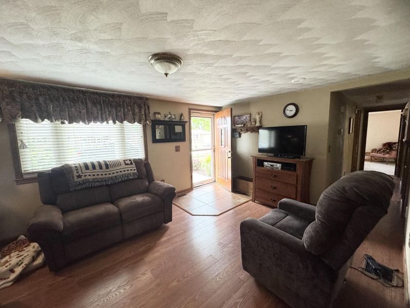 208 Lincoln Drive, Celina, OH 45822 Photo 2