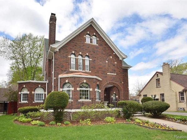 14127 Woodmont Avenue, Detroit, MI 48227