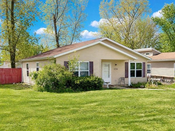 3724 E Sherwood Terrace, Fort Wayne, IN 46806