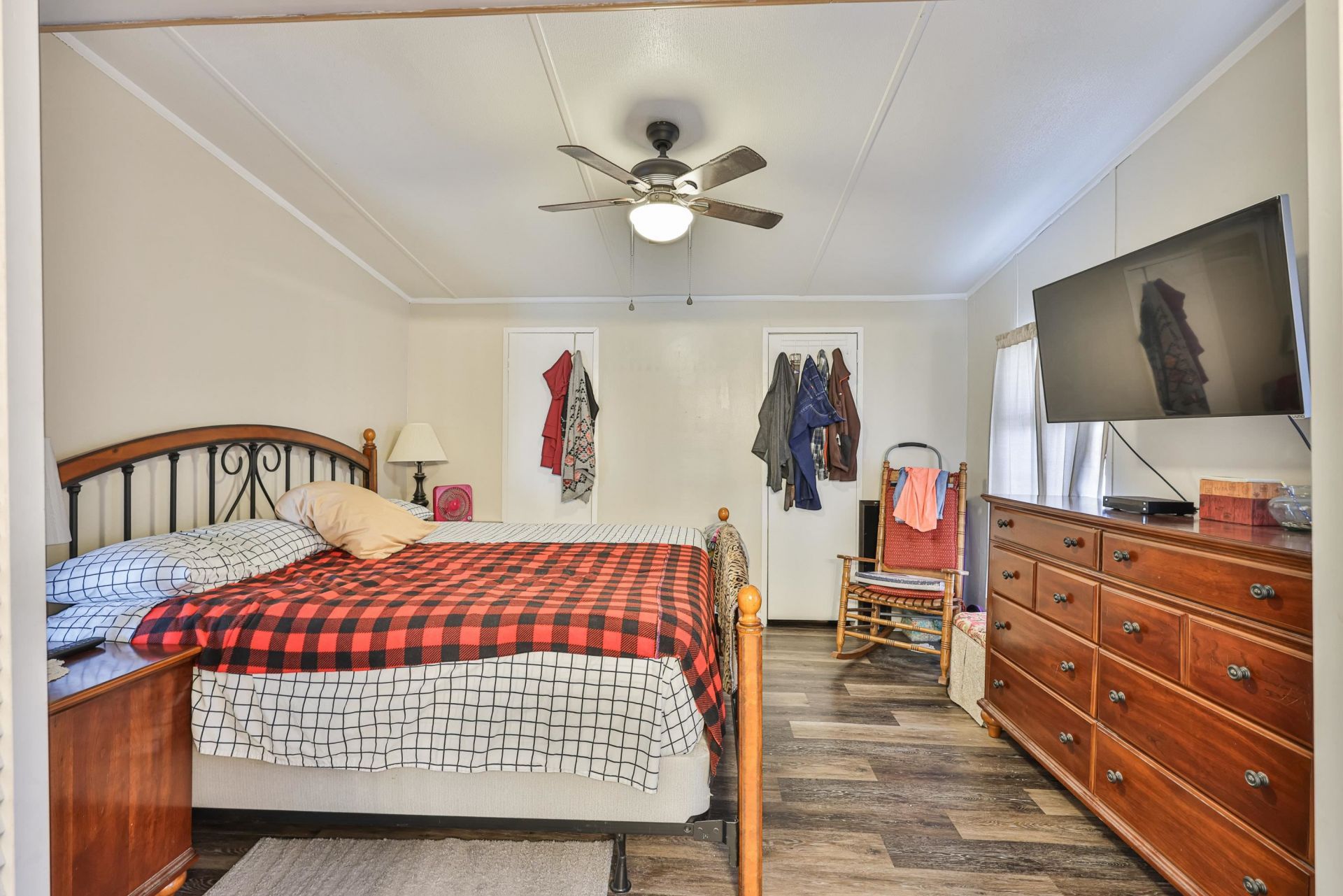 9406 Green Wing Dr.  Photo 8