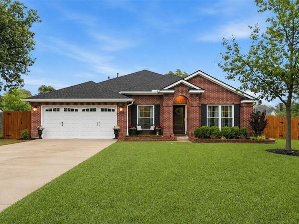 16608 Jadestone DR , Leander, TX 78641
