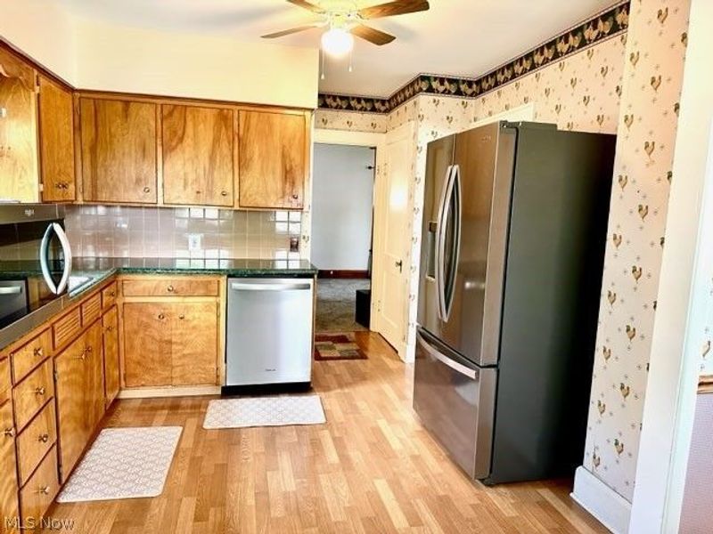 530 N Bentley, Niles, OH 44446 Photo 2