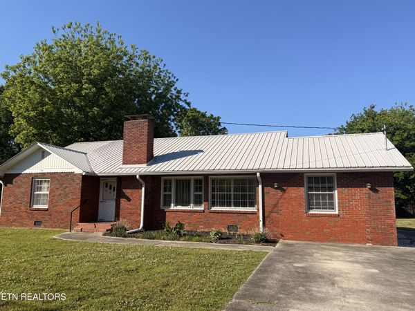 442 W Rhea Ave, Spring City, TN 37381