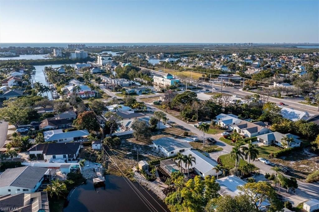 148 1st St, Bonita Springs, FL 34134 Photo