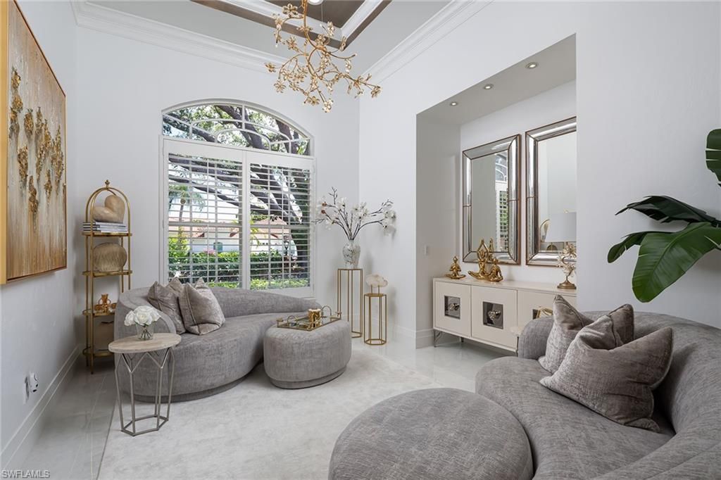 8037 Vera Cruz Way, Naples, FL 34109 Photo