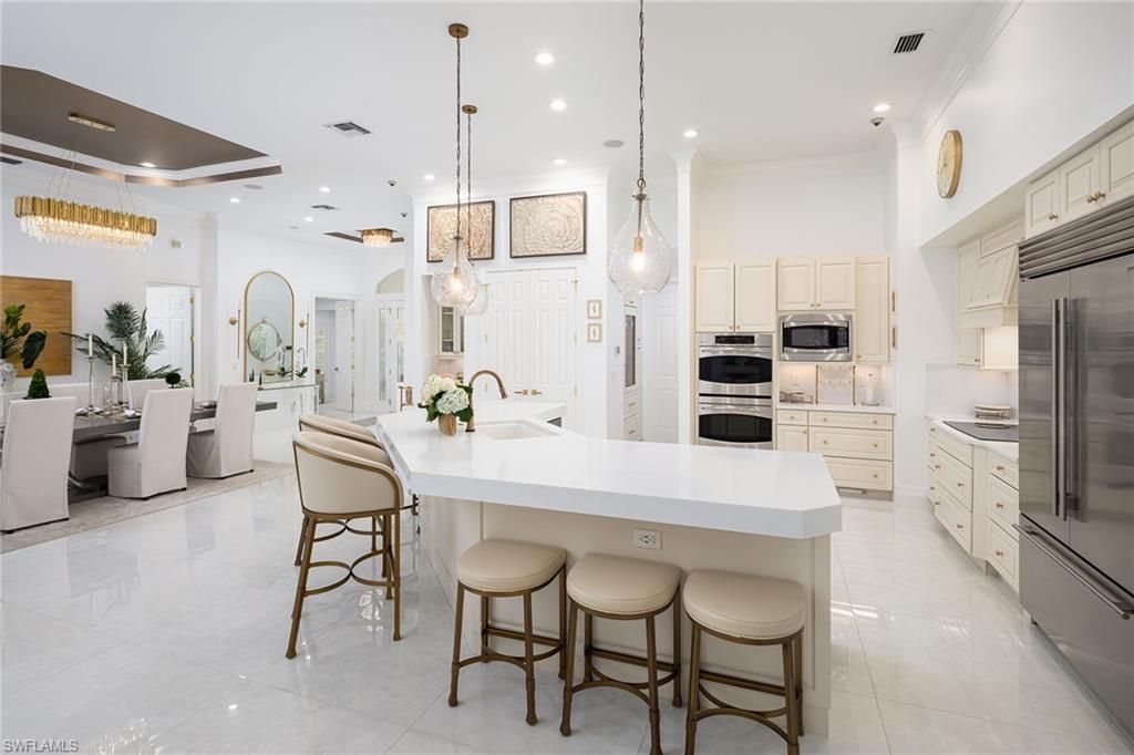 8037 Vera Cruz Way, Naples, FL 34109 Photo