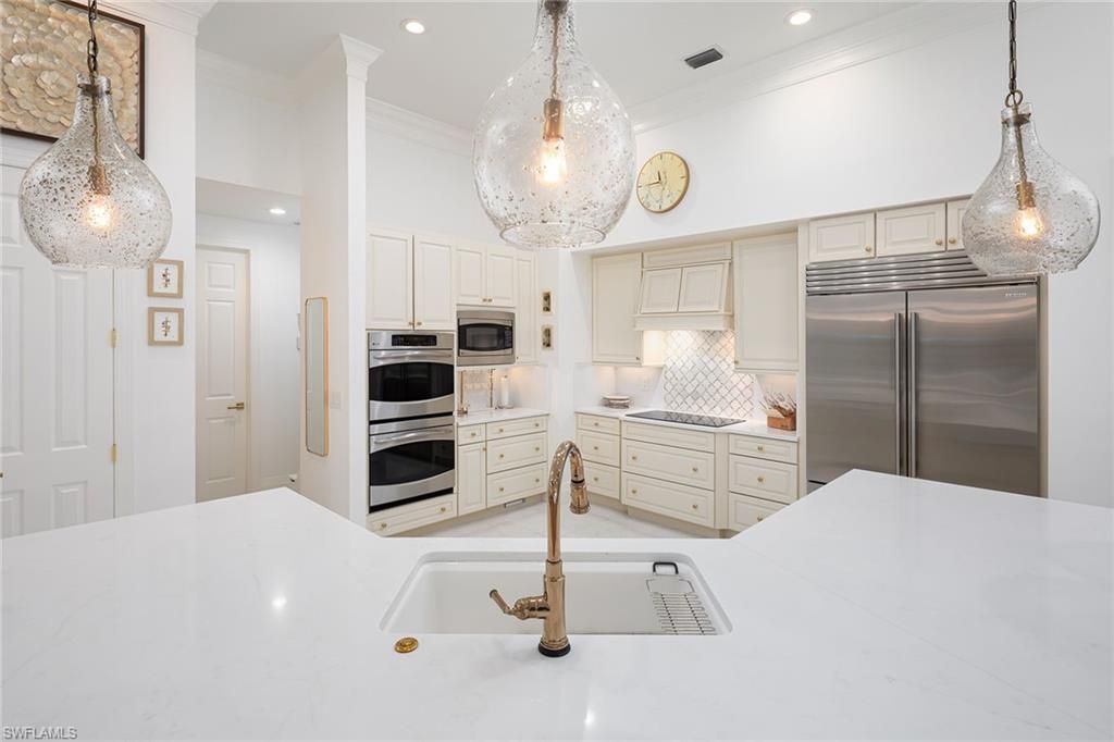 8037 Vera Cruz Way, Naples, FL 34109 Photo