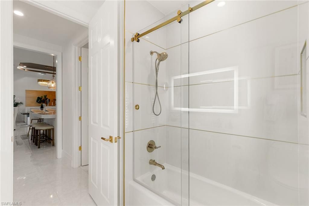 8037 Vera Cruz Way, Naples, FL 34109 Photo