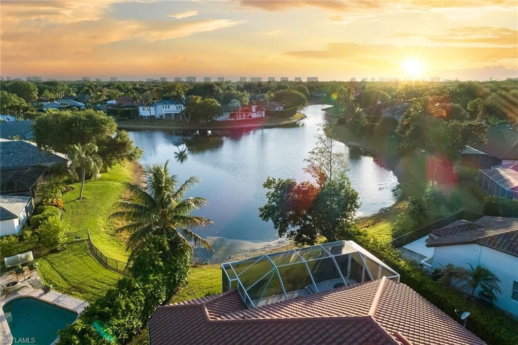 8037 Vera Cruz Way, Naples, FL 34109 Photo