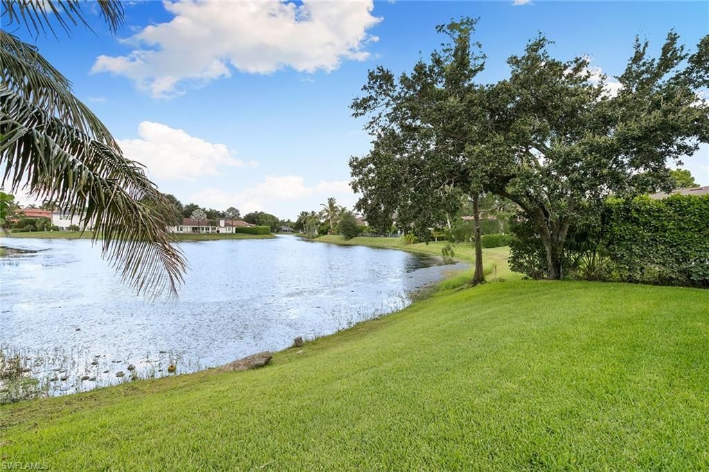 8037 Vera Cruz Way, Naples, FL 34109 Photo