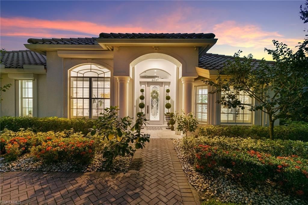 8037 Vera Cruz Way, Naples, FL 34109 Photo