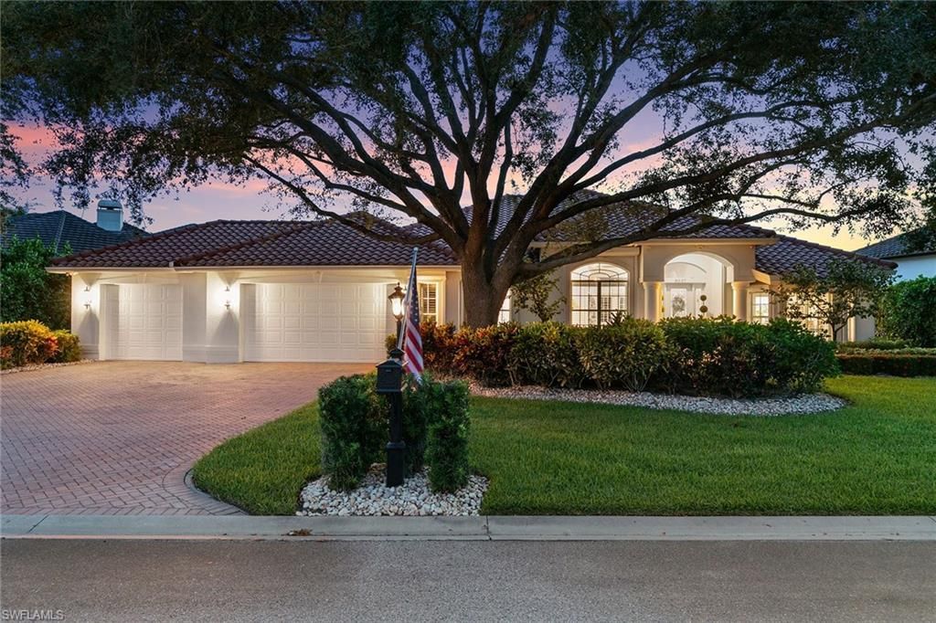 8037 Vera Cruz Way, Naples, FL 34109 Photo