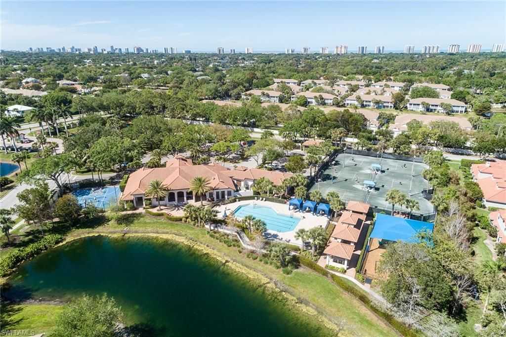 8037 Vera Cruz Way, Naples, FL 34109 Photo