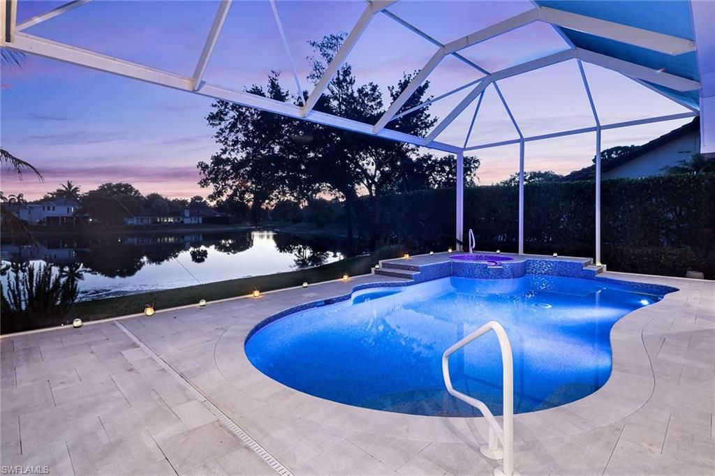 8037 Vera Cruz Way, Naples, FL 34109 Photo