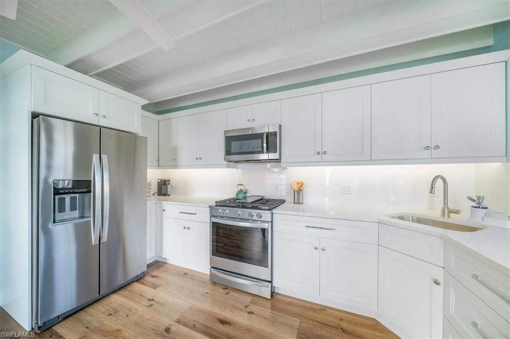 1283 Grand Canal Dr , Naples, FL 34110 Photo