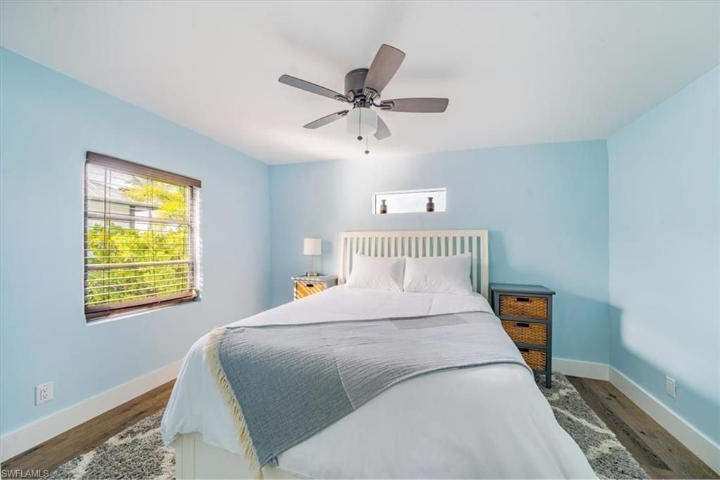 1283 Grand Canal Dr , Naples, FL 34110 Photo