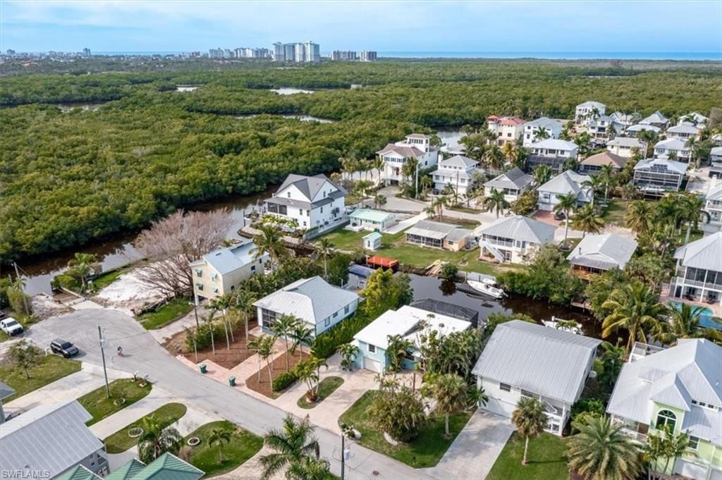 1283 Grand Canal Dr , Naples, FL 34110 Photo