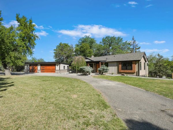 120 Hillcrest Drive , Grand Junction, CO 81501
