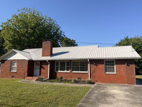 442 W Rhea Ave , Spring City, TN 37381